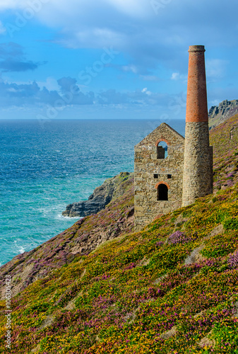 The derelict Towanroath Pumping Engine House at Wheal Coates between St Agnes and Porthtowan in North Cornwall, UK