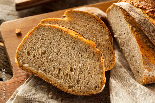 Homemade Crusty Rye Bread