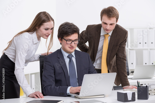 Wallpaper Mural Business team Torontodigital.ca