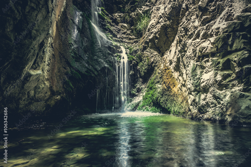 Fototapeta premium waterfall in mountains of troodos, Cyprus