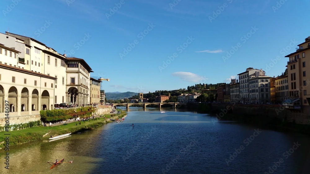 Florence (Firenze), Arno river. Florence, Italy view of Arno river (Fiume Arno) in Toscana (Tuscany) region Florence (Firenze), Arno river. Florence, Italy view of Arno river (Fiume Arno) in Toscana (Tuscany) region
