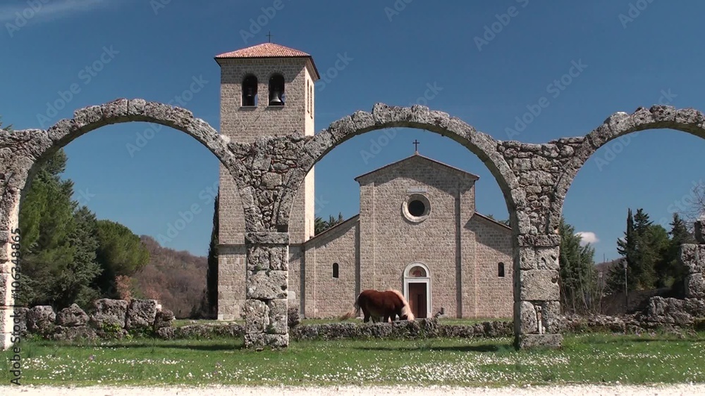 Abbazia di San Vincenzo, Isernia Molise Abbazia di San Vincenzo, Isernia Molise