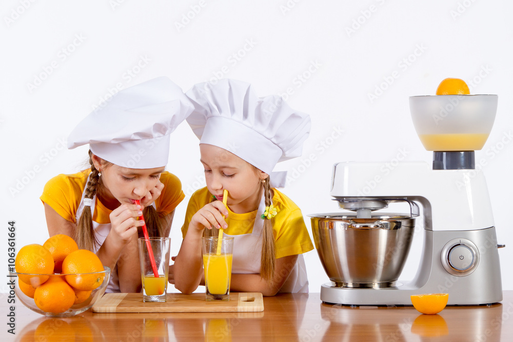 children do freshly squeezed orange juice children do freshly squeezed orange juice