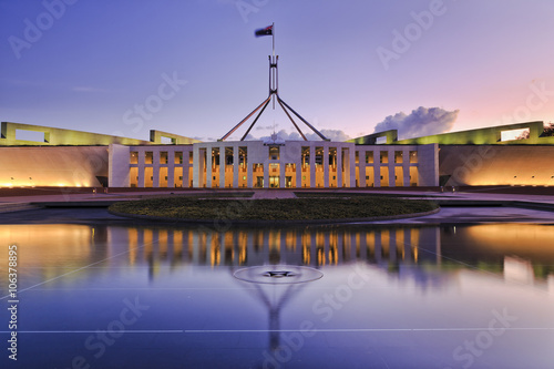 CAN parliament Set reflect photo