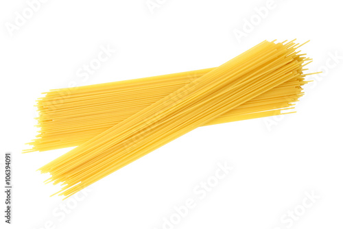 Raw spaghetti isolate on white (clipping path)