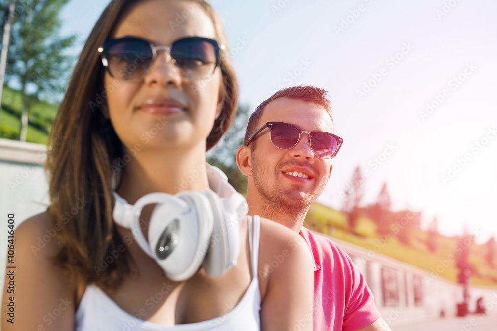Obraz premium Having weekend in summer park