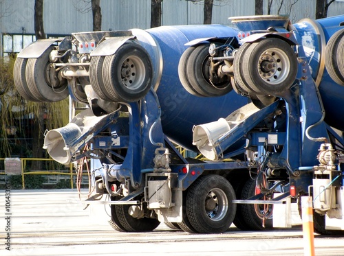 Rear discharge cement mixer machines, back view.