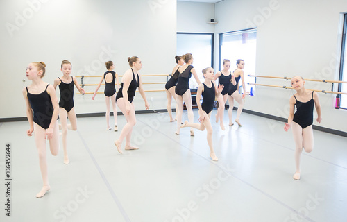 Fototapeta Naklejka Na Ścianę i Meble -  ballet class