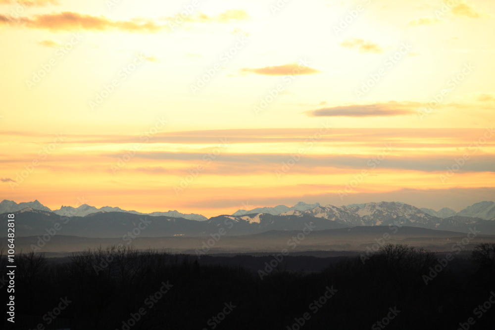 Sonnenuntergang Bergkette