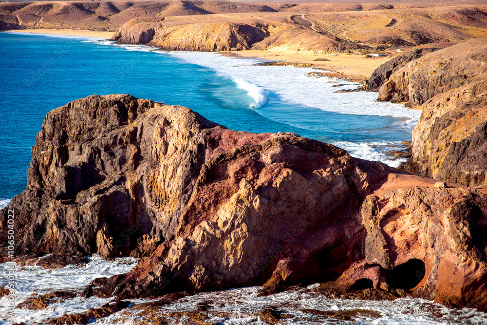 Fototapeta premium Papagayo beach near Las Coloradas resort on the south of Lanzarote island in Spain