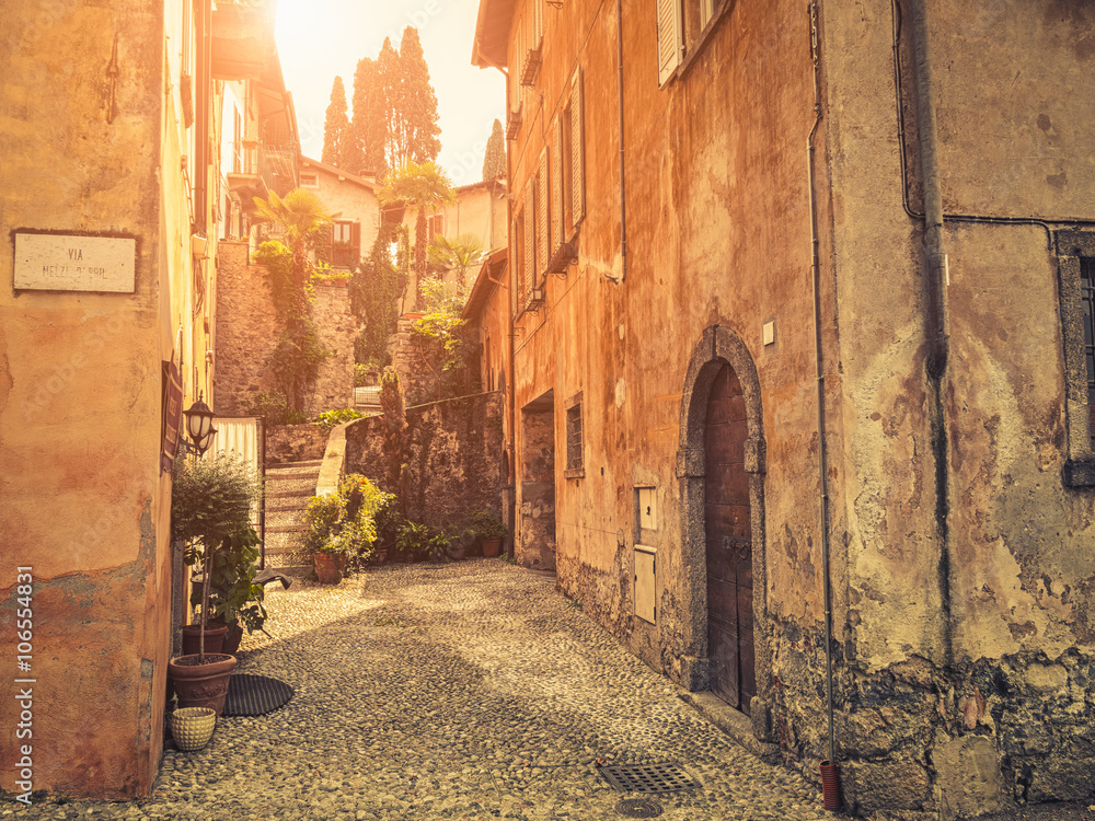 Obraz premium traditional italian town