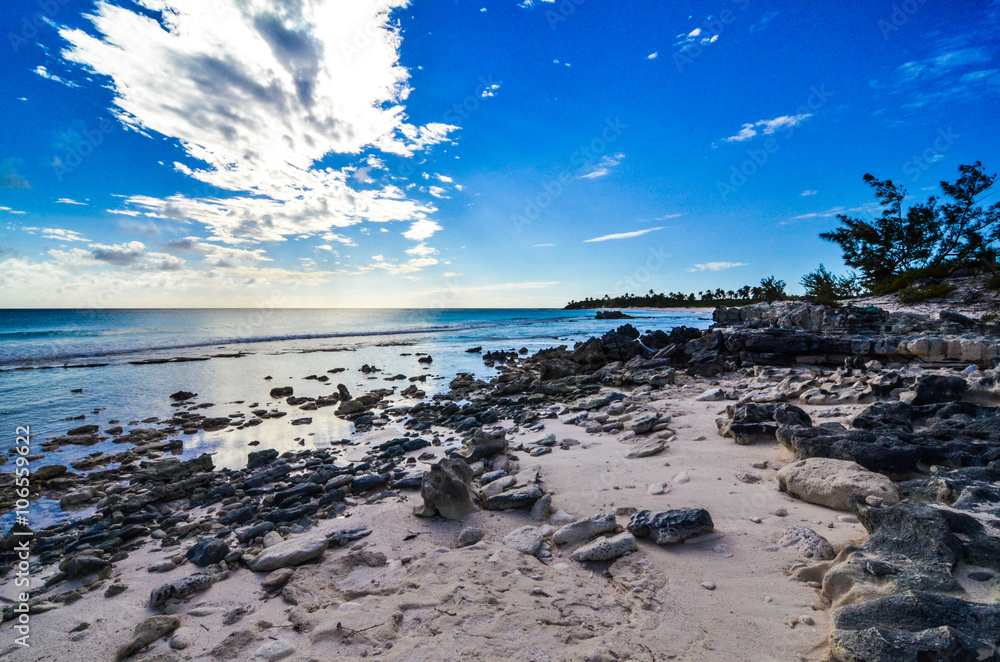 Rocky shoreline on the southern tip of Eleuthera (Bahamas)