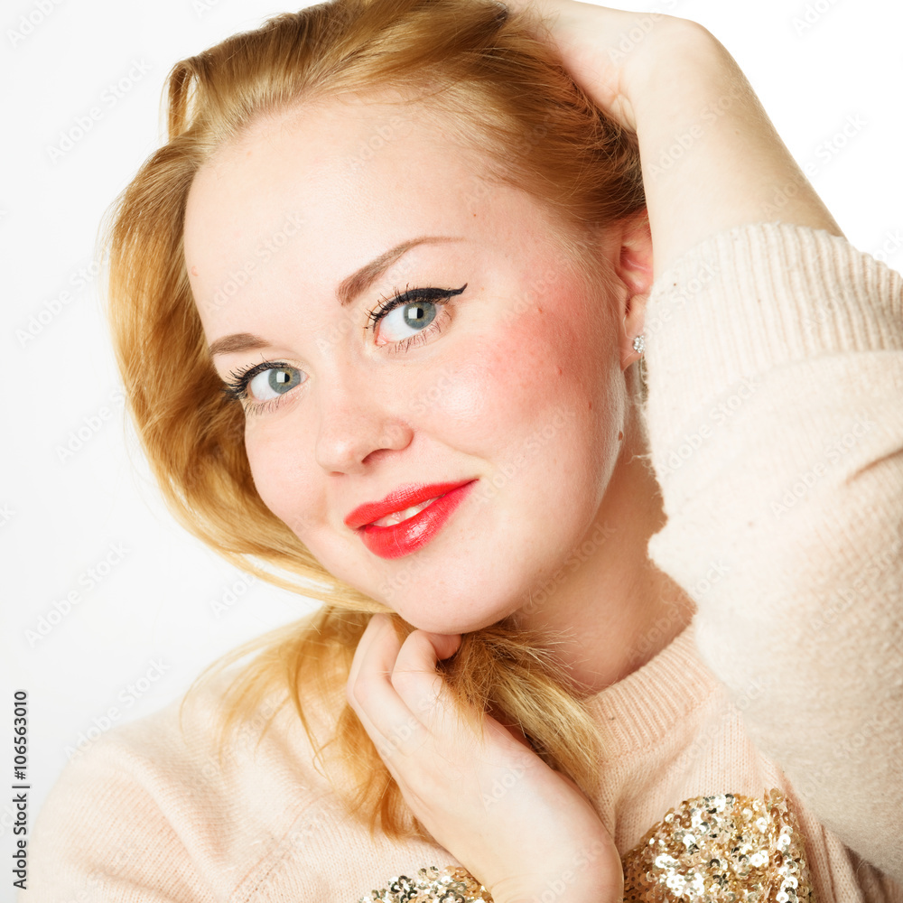 Naklejka premium attractive young woman with blond hair and red lips