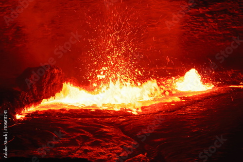 Fotografia Burning lava lake in the Erta Ale volcano-Danakil-Ethiopia. 0207