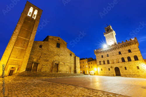 Photography Piazza Grande in Montepulciano