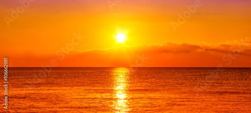 Obraz  z motywem Ocean and sunset