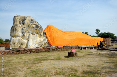 Reclining Buddha of Wat Lokayasutharam