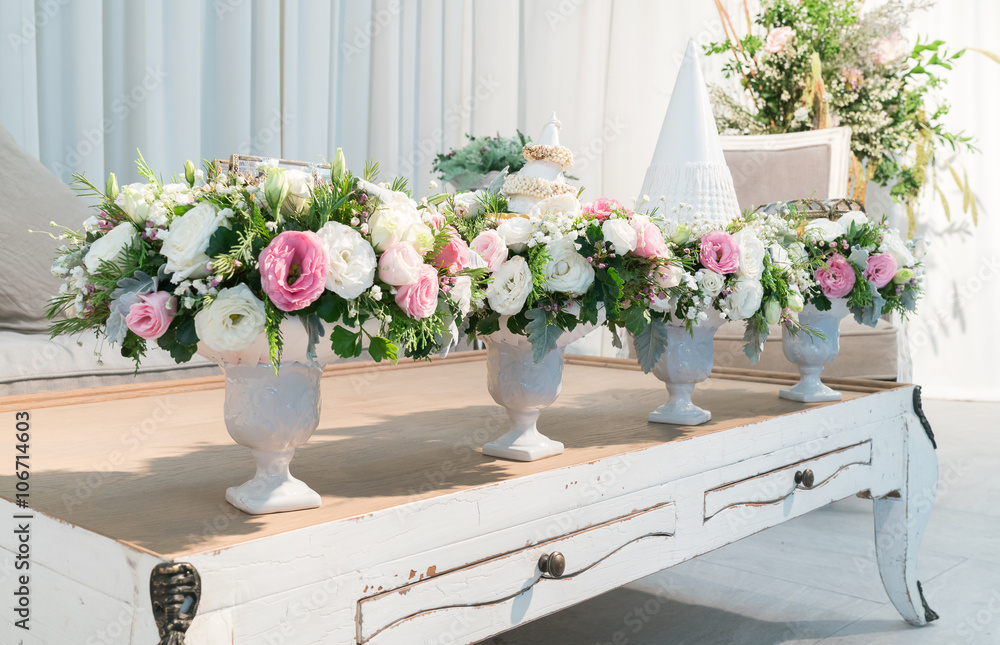 Obraz premium marriage portion with flowers