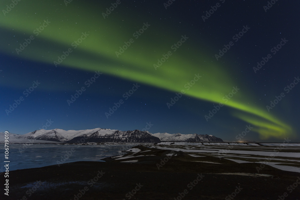 Aurora Boreale alla laguna di Jokulsarlon, Islanda