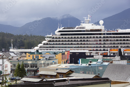 Last Cruise in Alaska © Ramunas