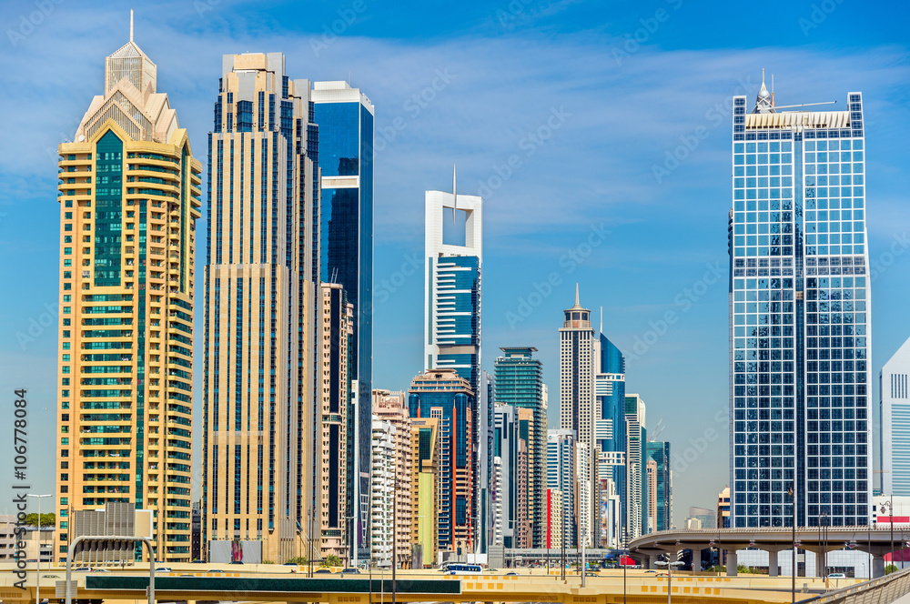 Fototapeta premium View of skyscrapers in Downtown Dubai - the UAE