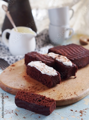 chocolate cake brownies