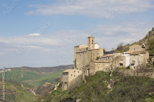 Roccascalegna, Abruzzo, Italy © vinx83