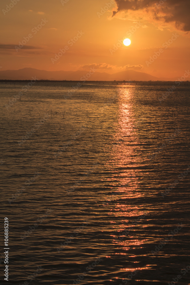 Naklejka premium landscape of sea and beautiful sky with a sunset ; Songkhla Thailand