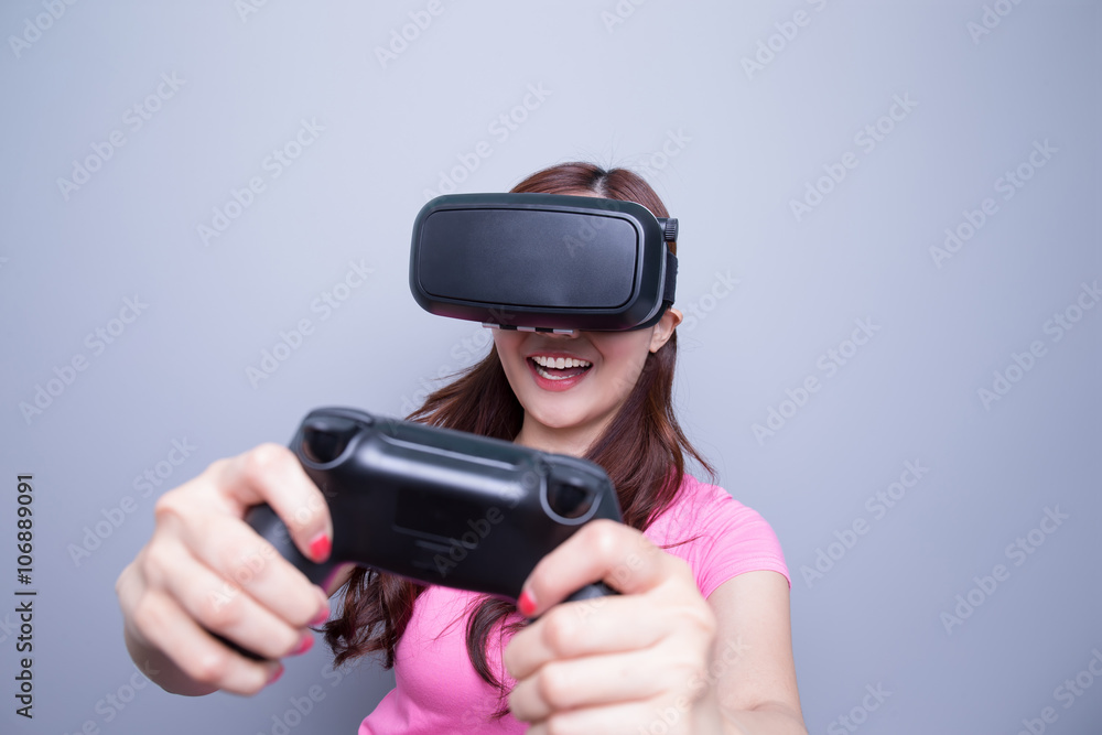 woman playing games with vr