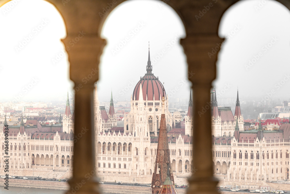 Obraz premium View on parliament building in Budapest, Hungary.