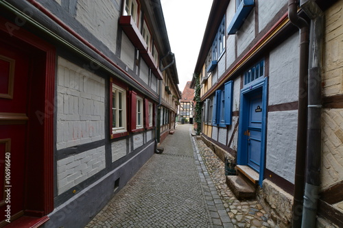 Mittelalterliche Gasse von Quedlinburg, © twoandonebuilding