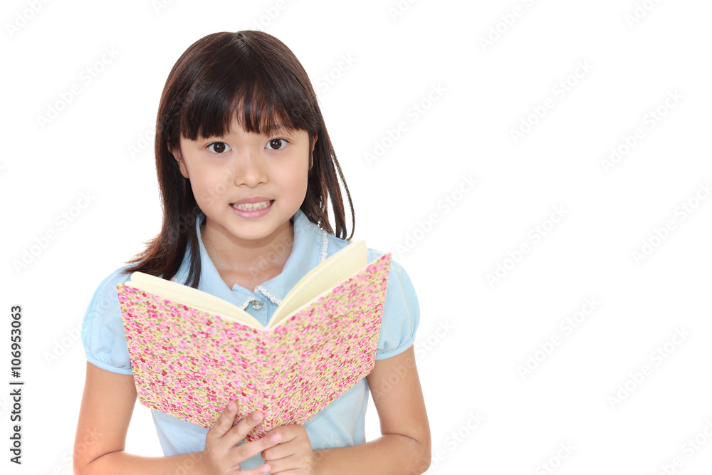 本を読む女の子 本を読む女の子