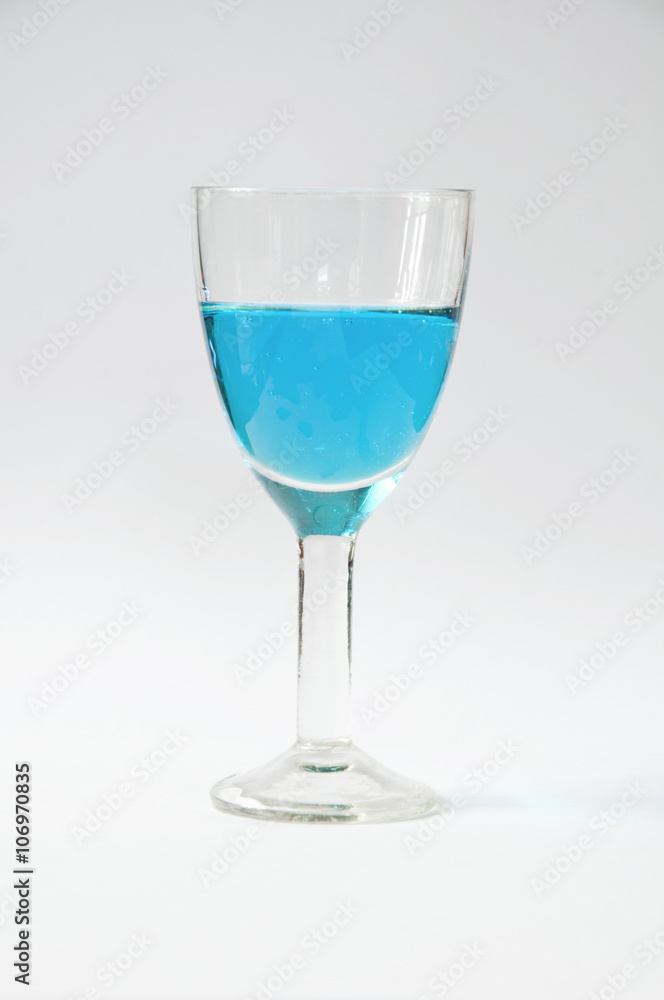 Obraz premium alcoholic drink in a glass