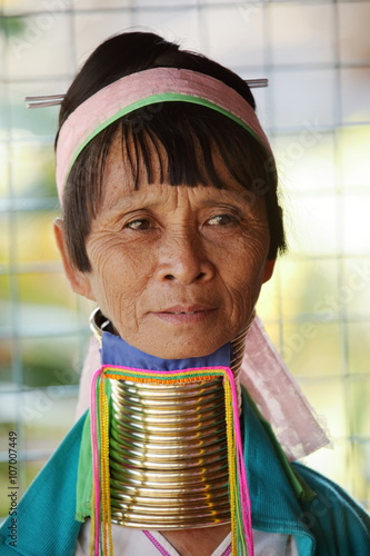 Die Padaung Frauen aus Myanmar photo