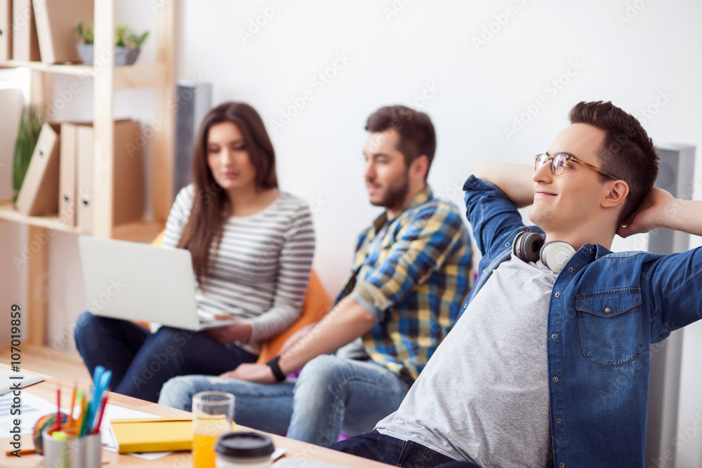 It great to rest when someone works It great to rest when someone works