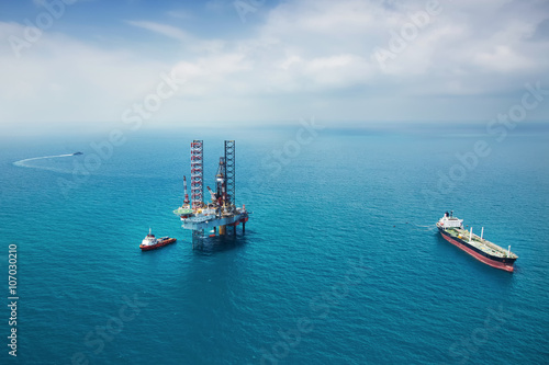 Offshore oil rig drilling platform in the gulf