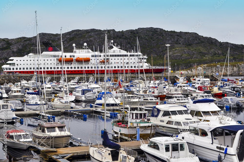 Boat dock and pier for ships.