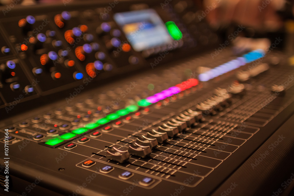 Mixer of a team that is responsible for controlling the audio system.