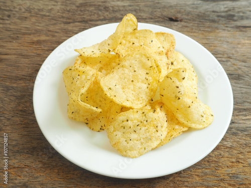 potato chips mixed seaweed