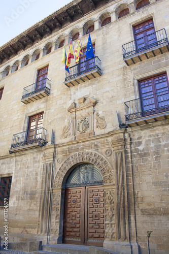 El palacio de Sada La Casa de la Villa de Sos del Rey Católico © HakanGursel