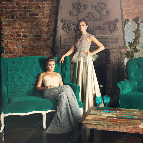 Schilderij op canvas Fashion Portrait of Glamorous Models. Lady in Premium Dress