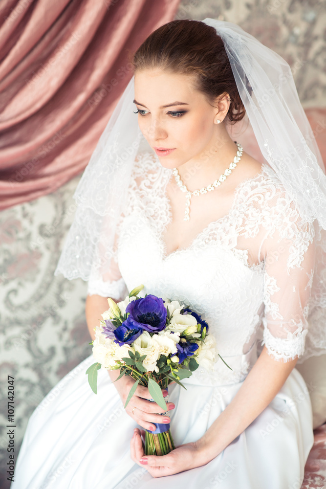 Naklejka premium Portrait of beautiful bride. Wedding dress. Wedding decoration