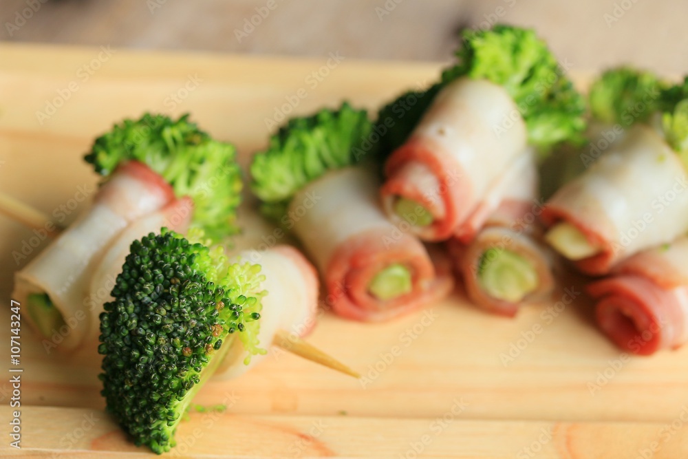 Bacon wrapped vegetables broccoli Bacon wrapped vegetables broccoli