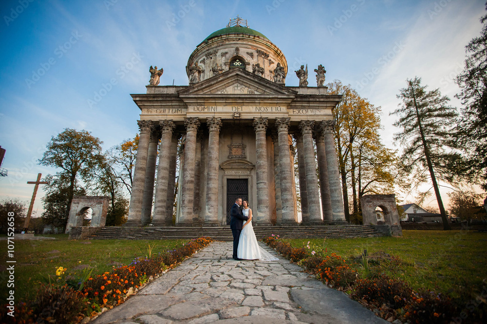 Obraz premium Amazing happy gentle stylish beautiful romantic caucasian couple