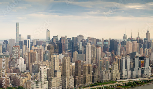 Stunning panoramic view of New York City - NY - USA © jovannig