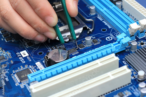 Professional repair of a circuit printed board