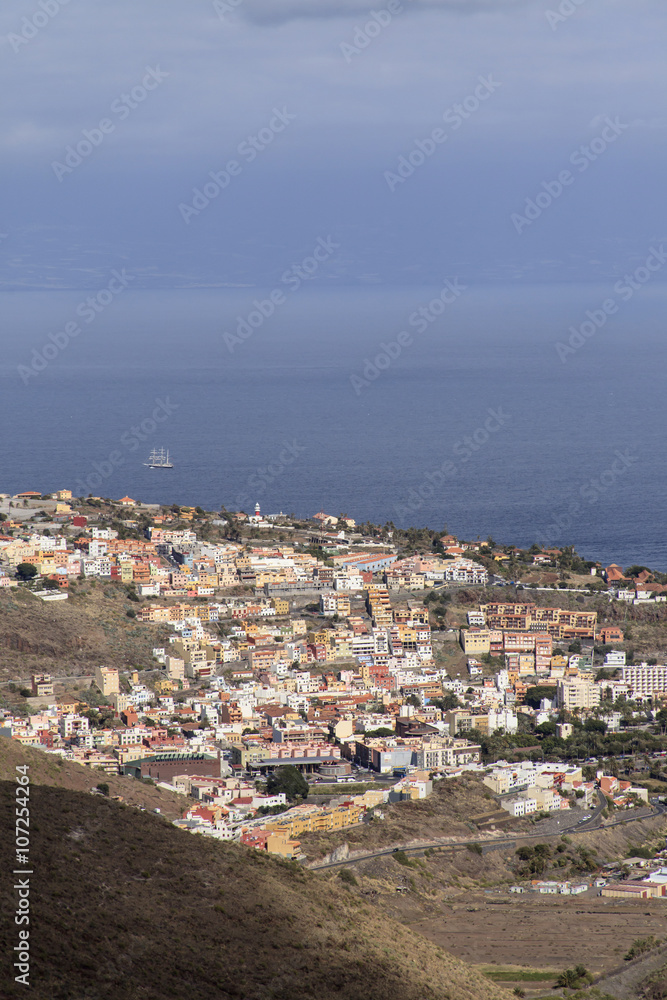 La Gomera, San Sebastian mit Blick auf das Meer