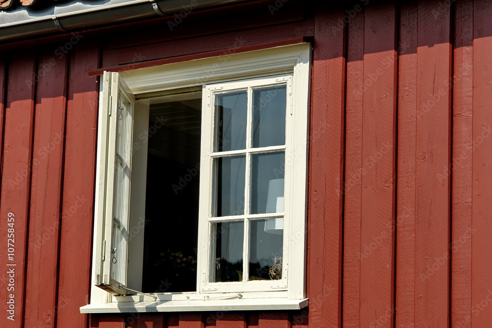 Fototapeta premium Finestra bianca in legno 