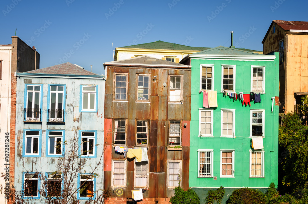 Obraz premium Colorful Valparaiso House
