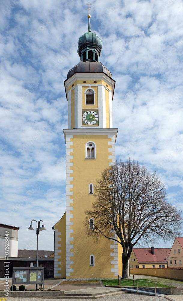 Alte Pfarrkirche in Großmehring
